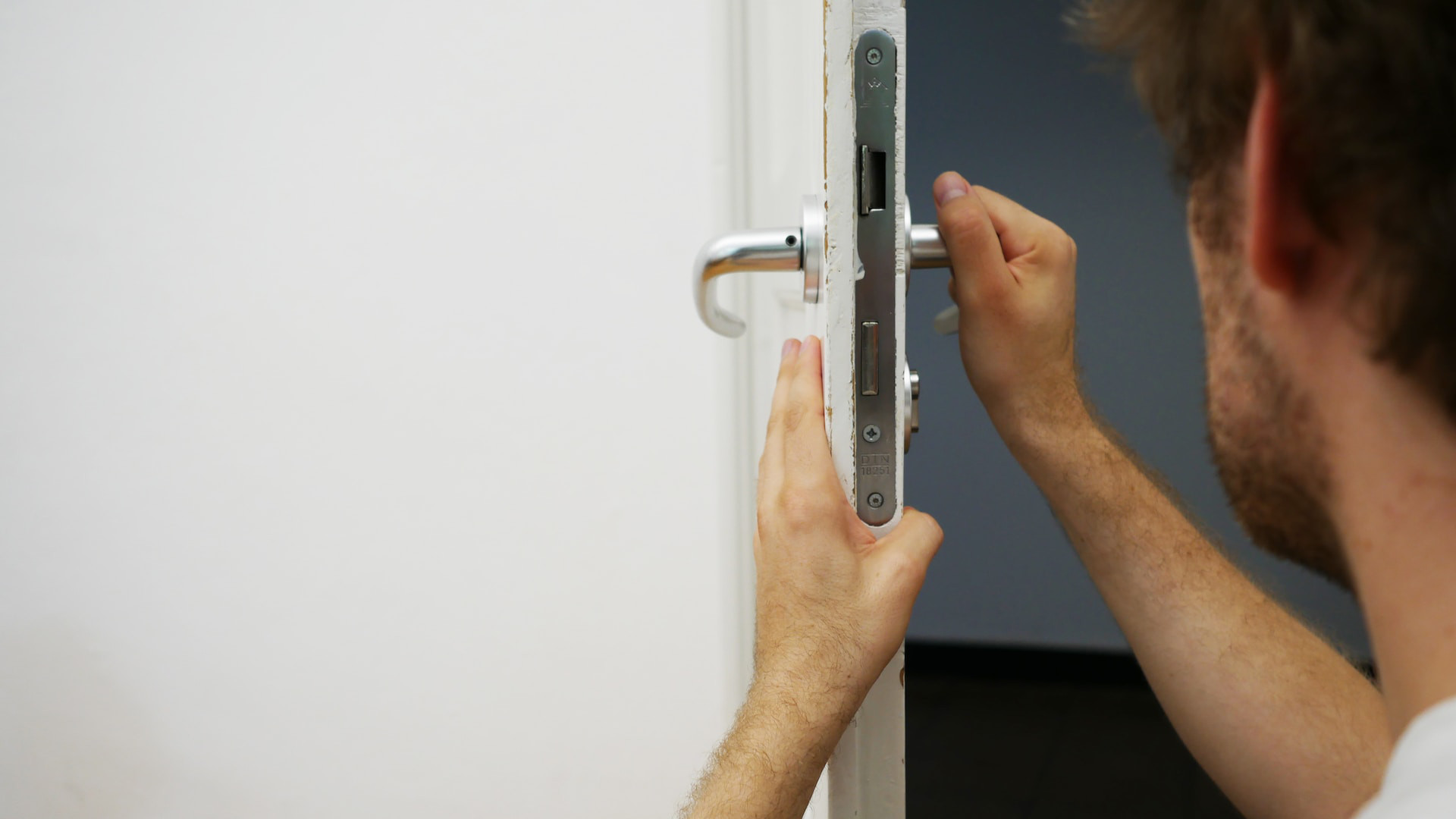 Picture of a locksmith at work